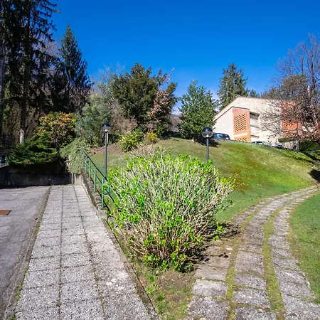 Pineta Tre Isole 아파트